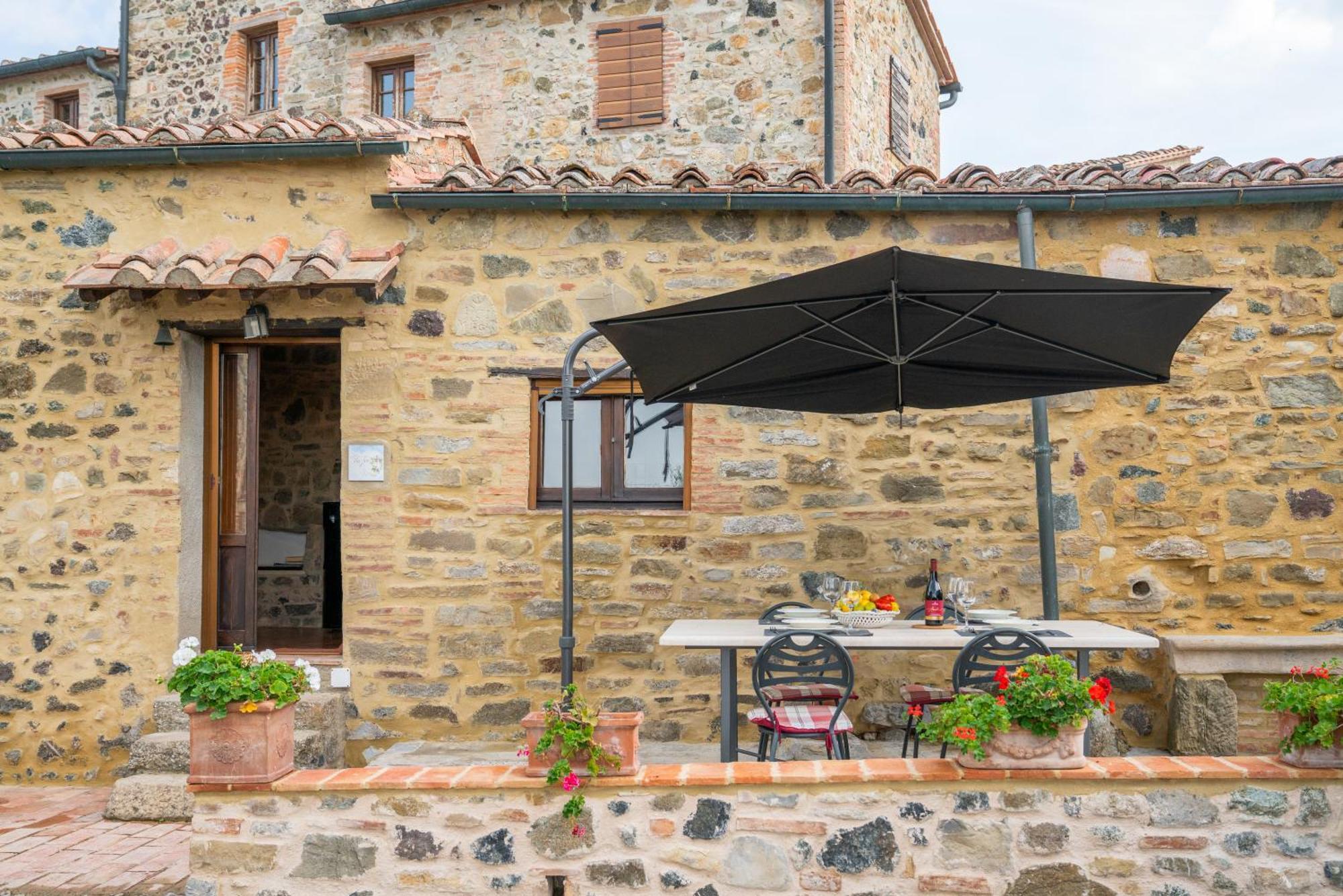 Гостевой дом Borgo Cerbaiola Montecastelli Pisano Экстерьер фото